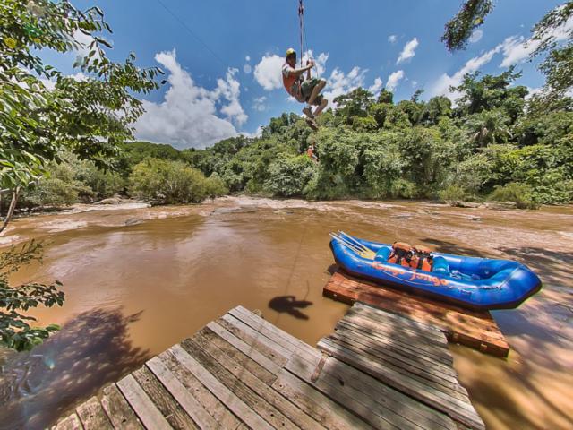 KANGO JANGO Rafting